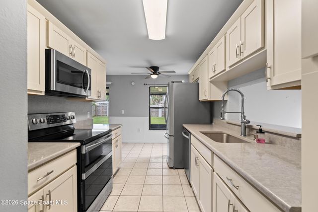 1624 Clover Circle, Melbourne, FL 32935