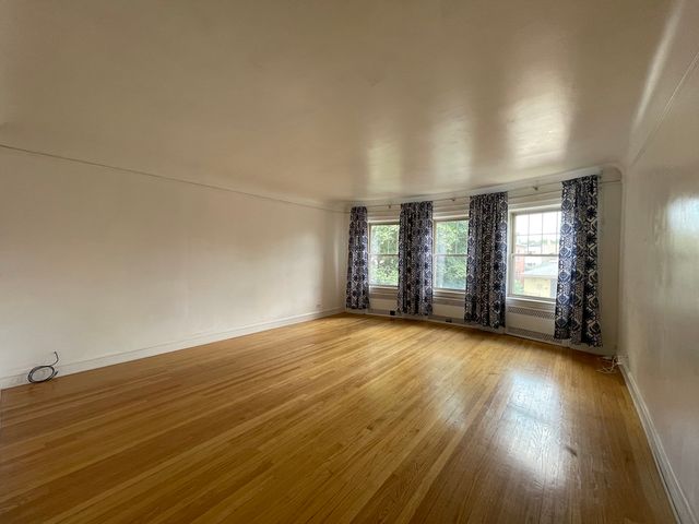 5832 N Virginia Avenue 2, Chicago, IL 60659