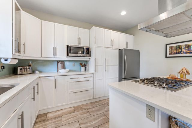 271 E Garvin Heights Road, Winona, MN 55987