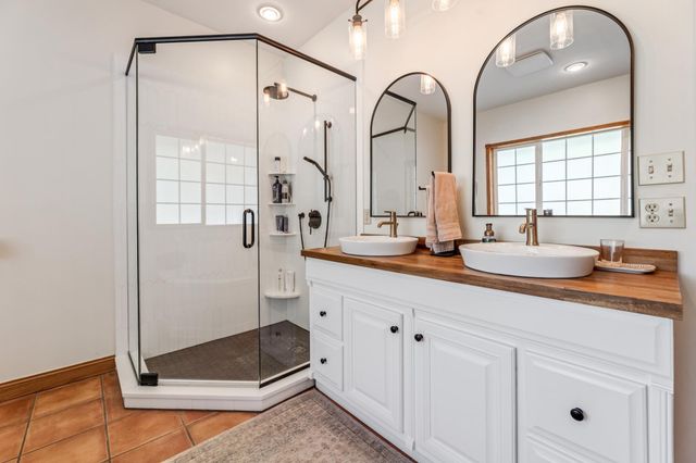 271 E Garvin Heights Road, Winona, MN 55987