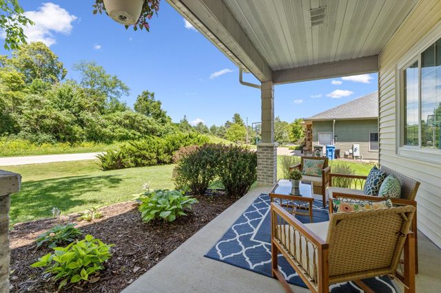 271 E Garvin Heights Road, Winona, MN 55987