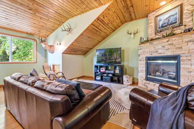 271 E Garvin Heights Road, Winona, MN 55987