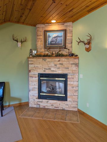 271 E Garvin Heights Road, Winona, MN 55987