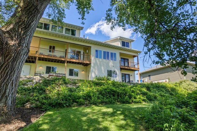 271 E Garvin Heights Road, Winona, MN 55987