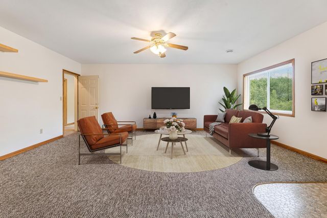 271 E Garvin Heights Road, Winona, MN 55987