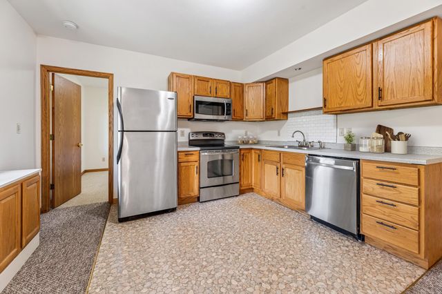 271 E Garvin Heights Road, Winona, MN 55987