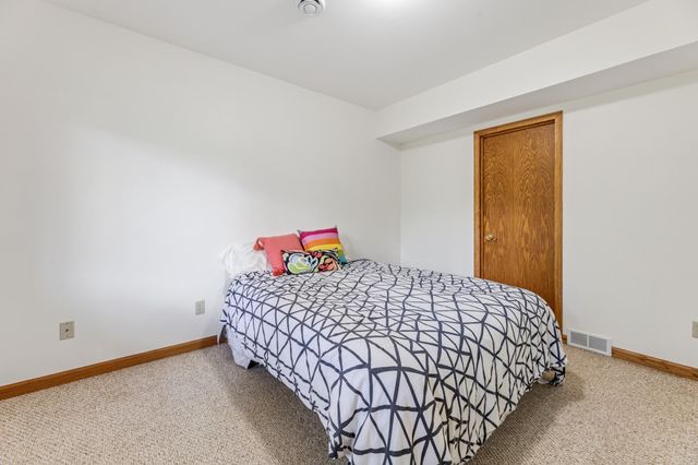 271 E Garvin Heights Road, Winona, MN 55987