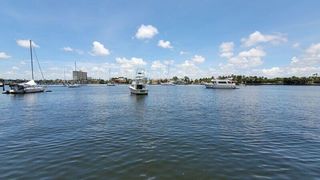 101 N Birch Road 204, Fort Lauderdale, FL 33304