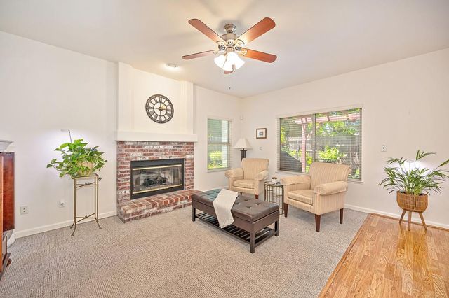349 Brennen Cir, Roseville, CA 95678