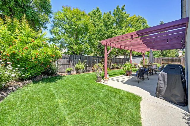 349 Brennen Cir, Roseville, CA 95678