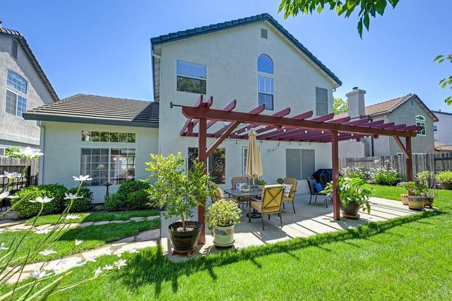 349 Brennen Cir, Roseville, CA 95678