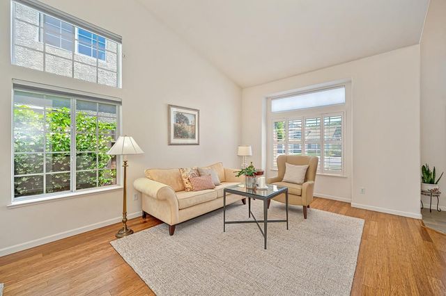349 Brennen Cir, Roseville, CA 95678