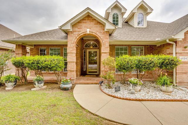 4524 Embercrest Lane, Fort Worth, TX 76123
