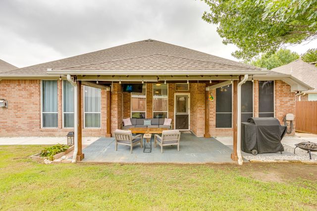 4524 Embercrest Lane, Fort Worth, TX 76123
