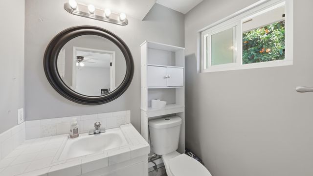 2607 W Dartmouth Avenue, Visalia, CA 93277