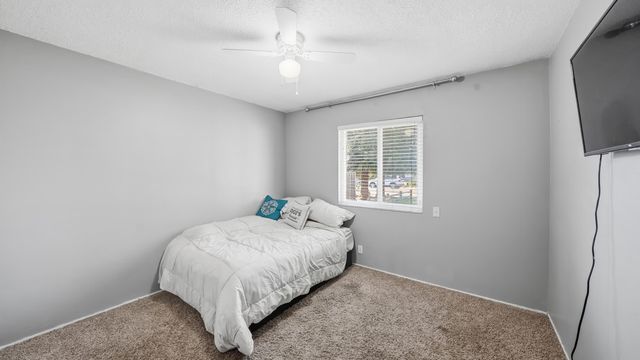 2607 W Dartmouth Avenue, Visalia, CA 93277