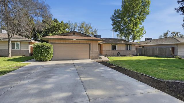 2607 W Dartmouth Avenue, Visalia, CA 93277