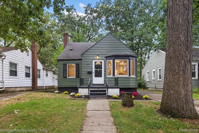 235 Flowerdale Street Street, Ferndale, MI 48220