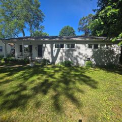 233 Clover Lane, Battle Creek City, MI 49015