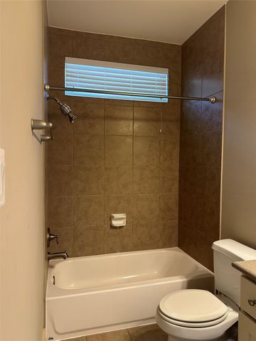 1241 Nelson Falls Lane, Houston, TX 77008