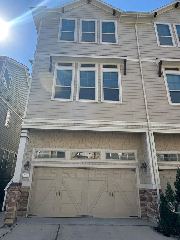 1241 Nelson Falls Lane, Houston, TX 77008