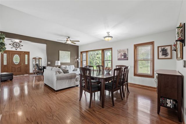 4427 J Street SW, Cedar Rapids, IA 52404