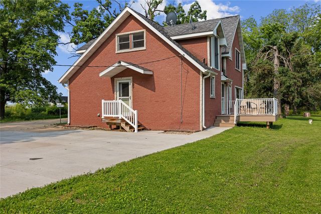 4427 J Street SW, Cedar Rapids, IA 52404