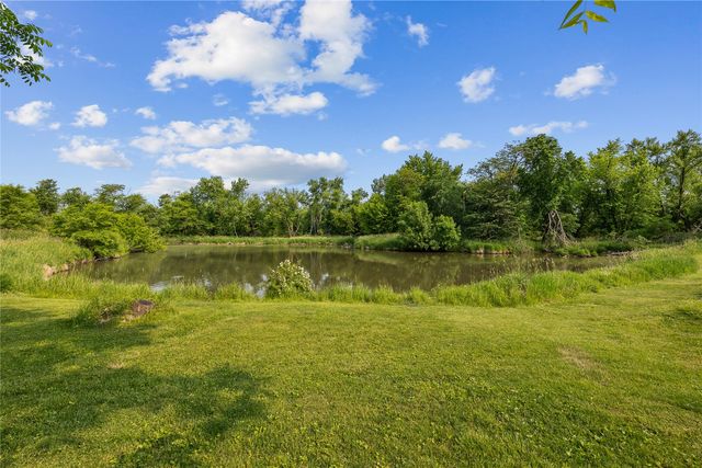 4427 J Street SW, Cedar Rapids, IA 52404