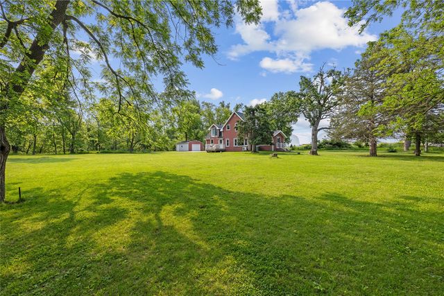 4427 J Street SW, Cedar Rapids, IA 52404