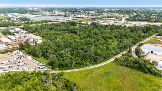 4427 J Street SW, Cedar Rapids, IA 52404