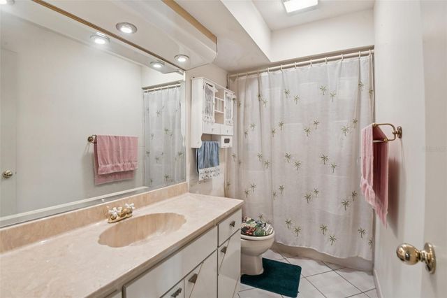 8319 TERRACEWOOD CIRCLE, Tampa, FL 33615