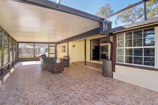 8319 TERRACEWOOD CIRCLE, Tampa, FL 33615