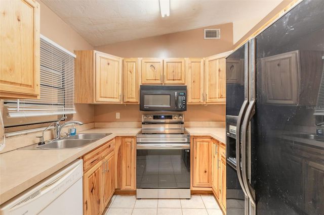 1672 ESPANOLA AVENUE, Daytona Beach, FL 32117