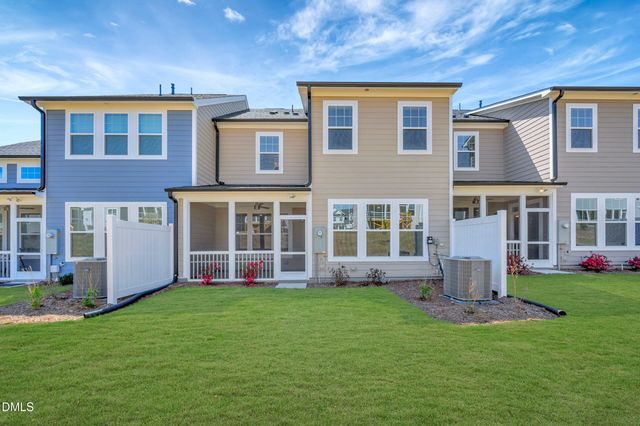 3116 Cathedral Comb Drive 245, Apex, NC 27502