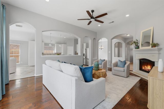 13006 Wedgewater Lane, Pearland, TX 77584