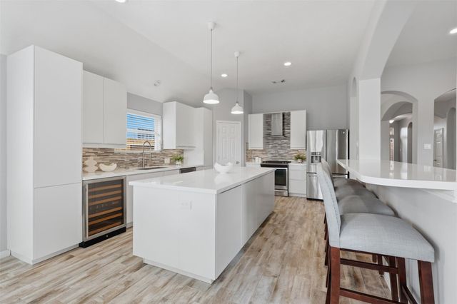 13006 Wedgewater Lane, Pearland, TX 77584