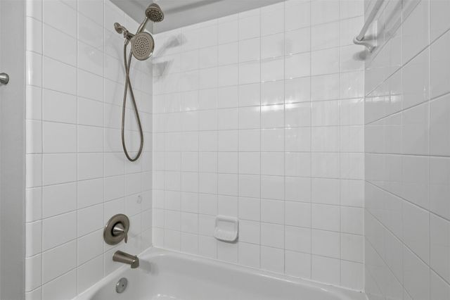 13006 Wedgewater Lane, Pearland, TX 77584