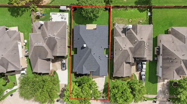 13006 Wedgewater Lane, Pearland, TX 77584