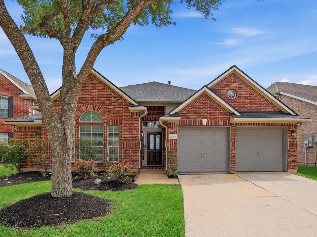 13006 Wedgewater Lane, Pearland, TX 77584