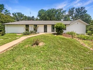 7546 Becker Road, St Louis, MO 63129