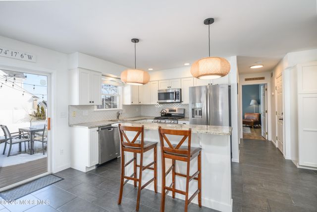 248 Compass Road, Manahawkin, NJ 08050