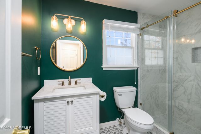 248 Compass Road, Manahawkin, NJ 08050