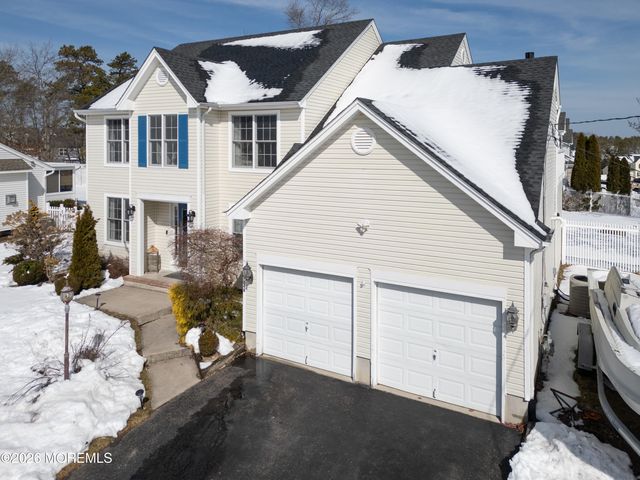 248 Compass Road, Manahawkin, NJ 08050