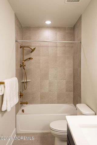 1403 NE Kingsley Street 209, Asbury Park, NJ 07712