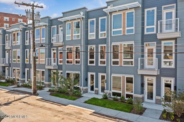 1403 NE Kingsley Street 209, Asbury Park, NJ 07712