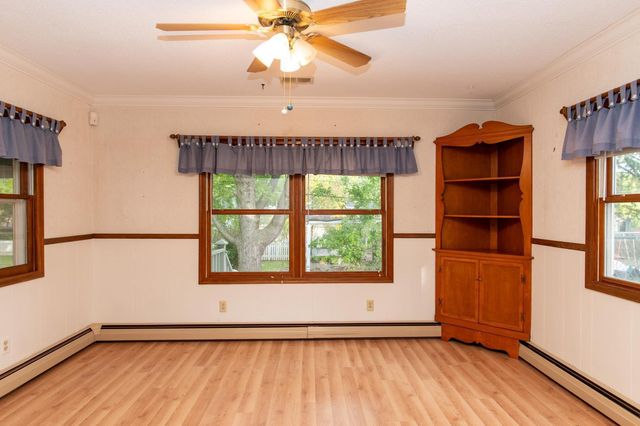 2724 France Avenue N, Robbinsdale, MN 55422