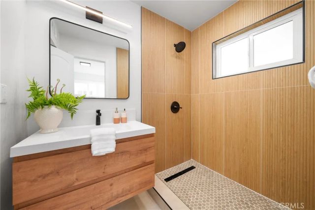 11439 205th, Lakewood, CA 90715