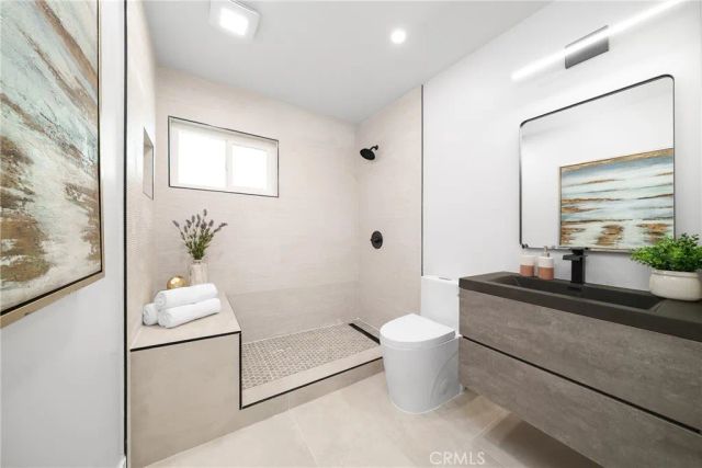 11439 205th, Lakewood, CA 90715