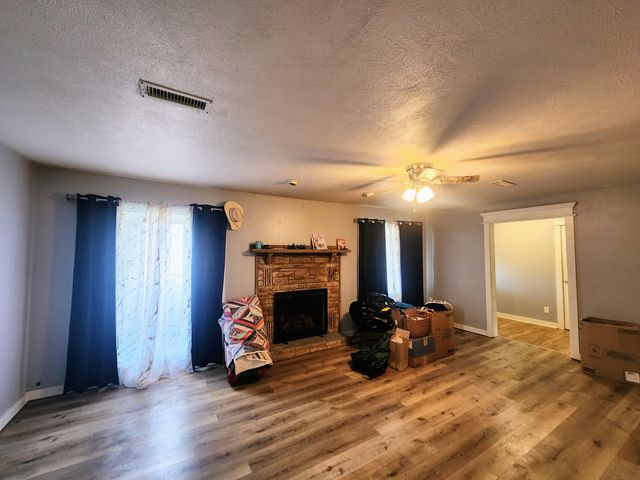 4558 State Route Cc, West Plains, MO 65775