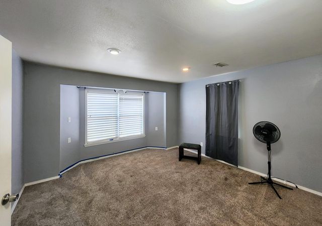 4558 State Route Cc, West Plains, MO 65775